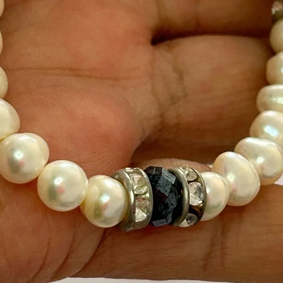 Pearl Beads Blue Crystal Stretch Bracelet - Brand New - Picture 7 of 10